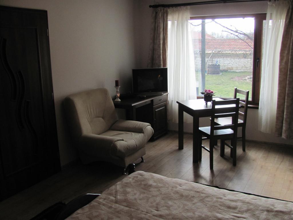 Guest House Villa Elma Nevsa Szoba fotó
